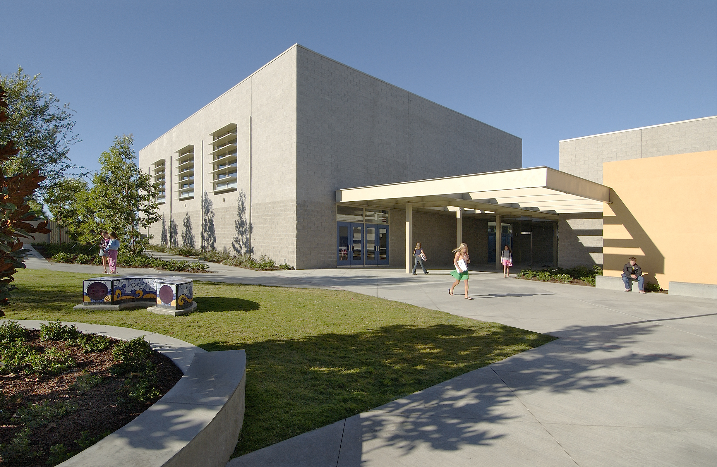 THURSTON MIDDLE SCHOOL